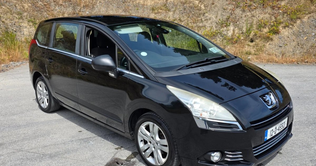 2012 Peugeot 5008