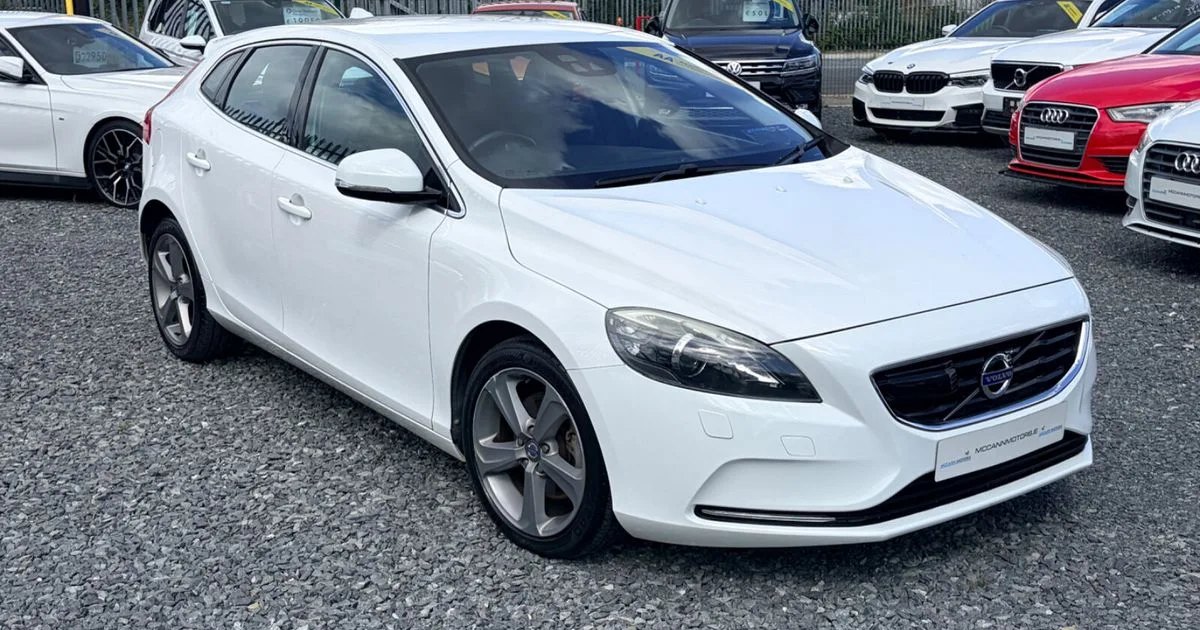 2015 Volvo V40