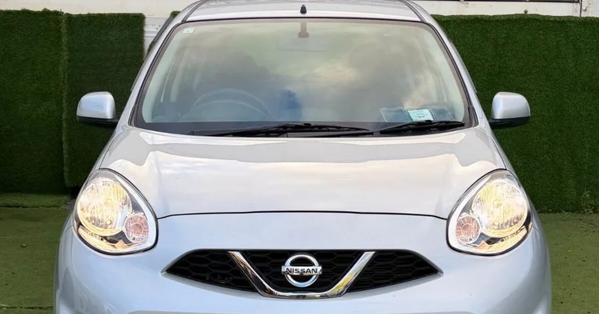 2017 Nissan March