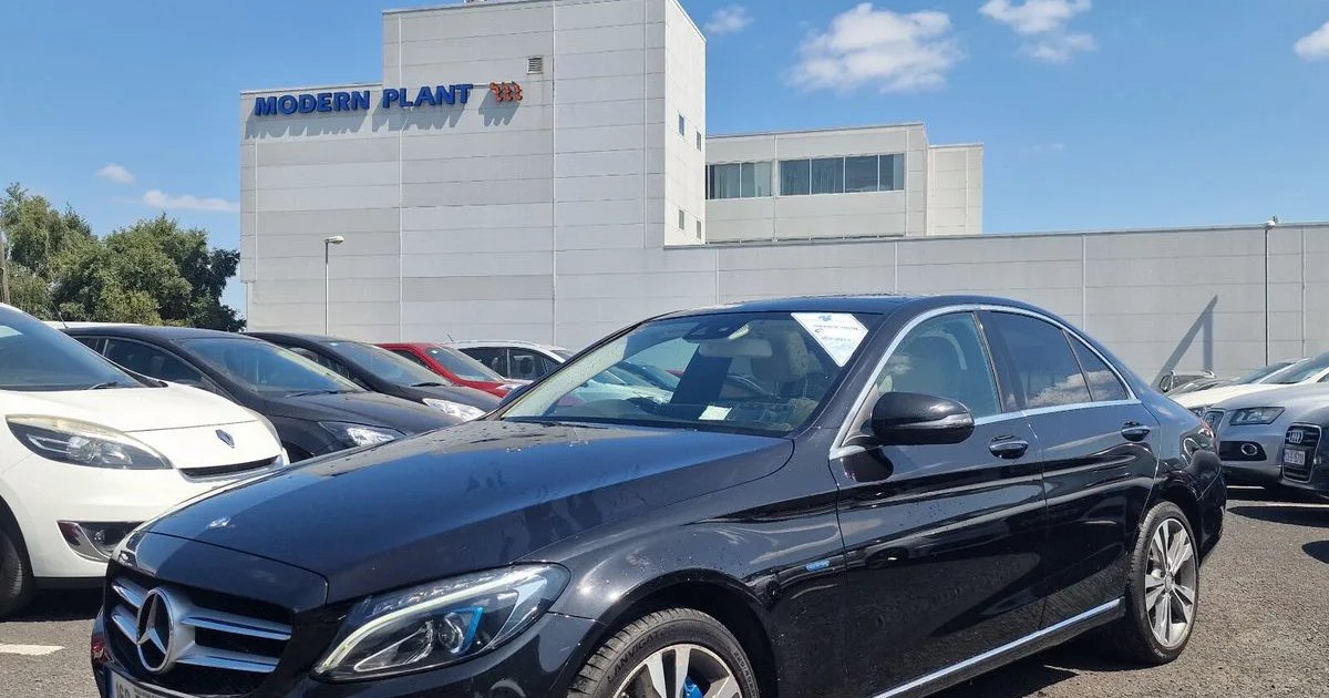 2016 Mercedes-Benz C-Class