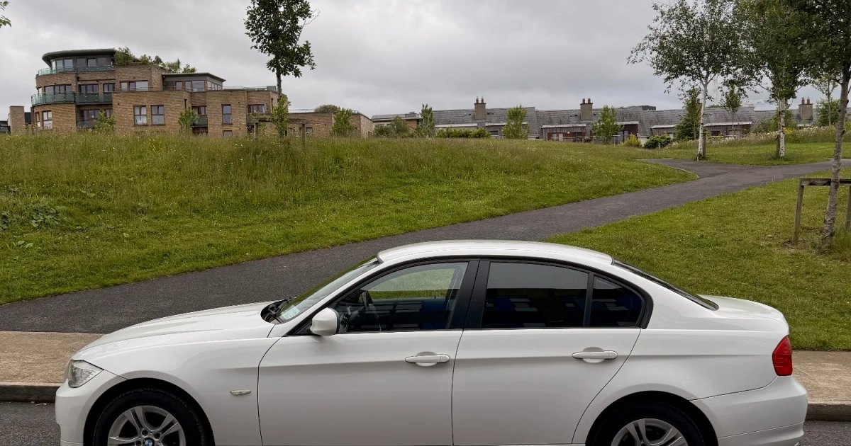 2010 BMW 3 Series