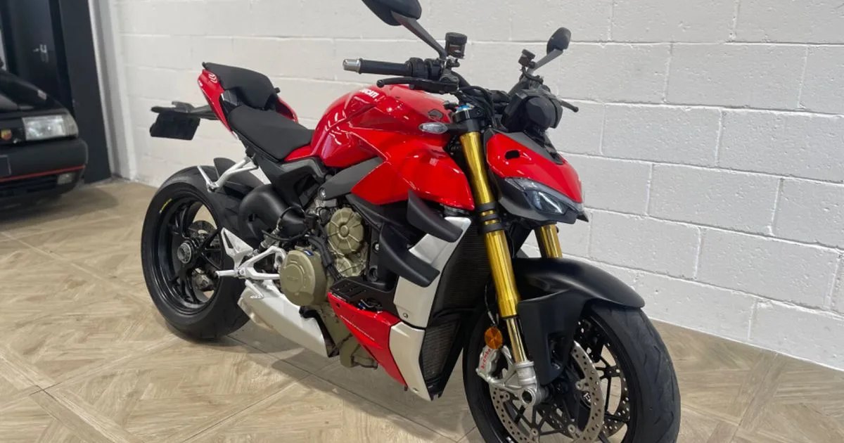 2025 DUCATI Streetfighter