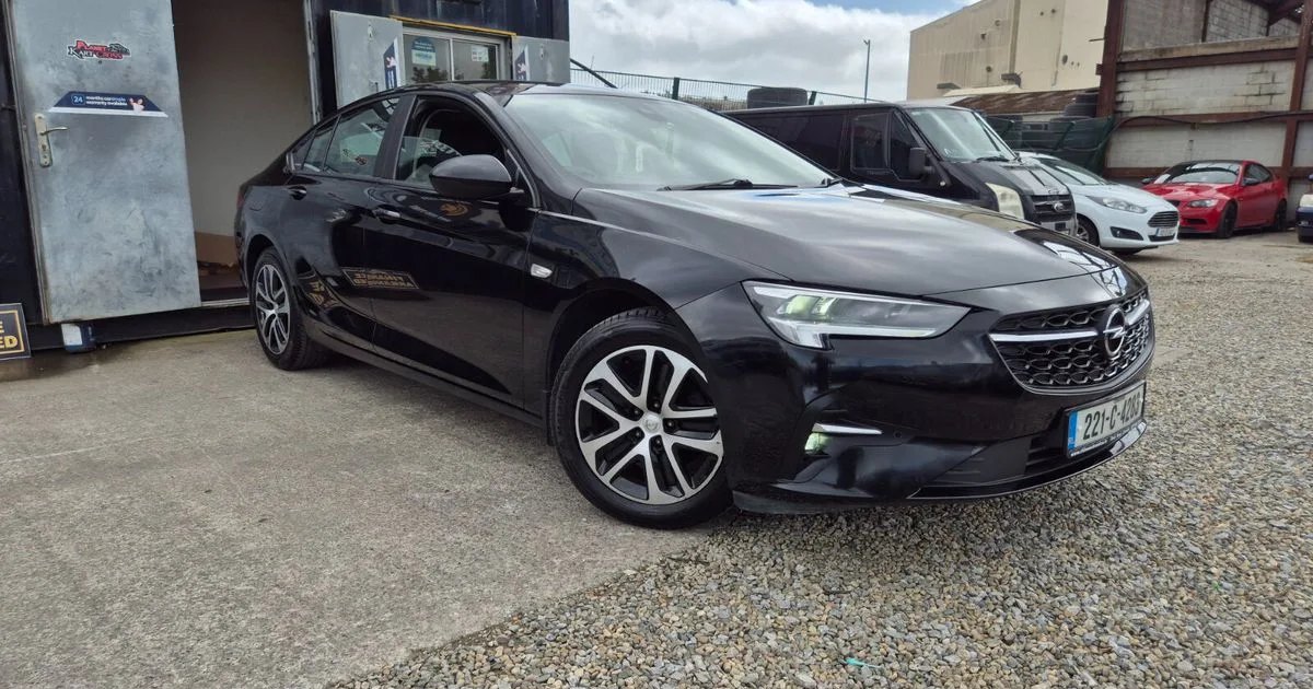 2022 Opel Insignia