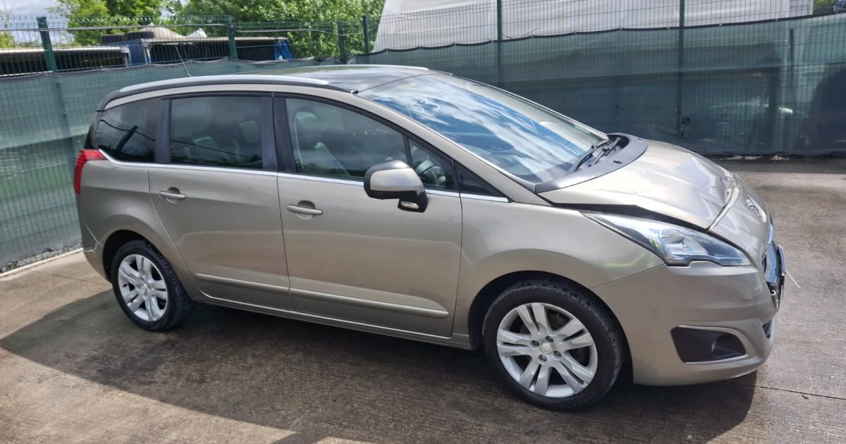 2016 Peugeot 5008