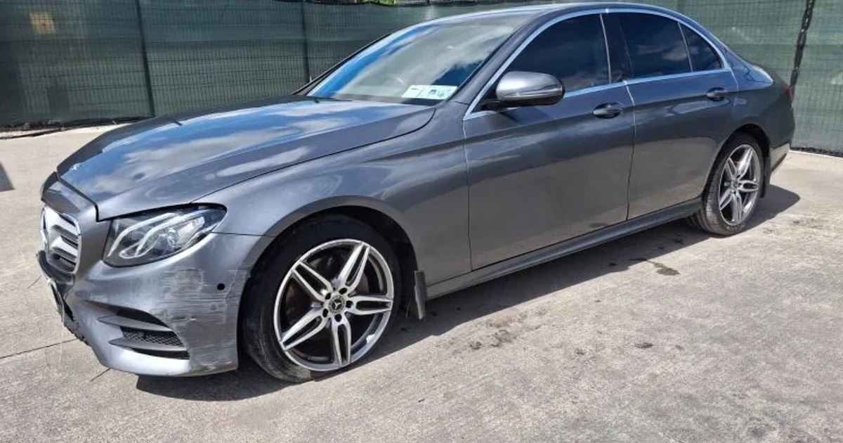 2017 MERCEDES E-Class