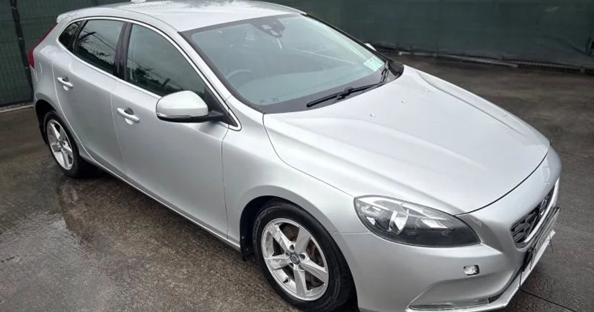 2016 Volvo V40