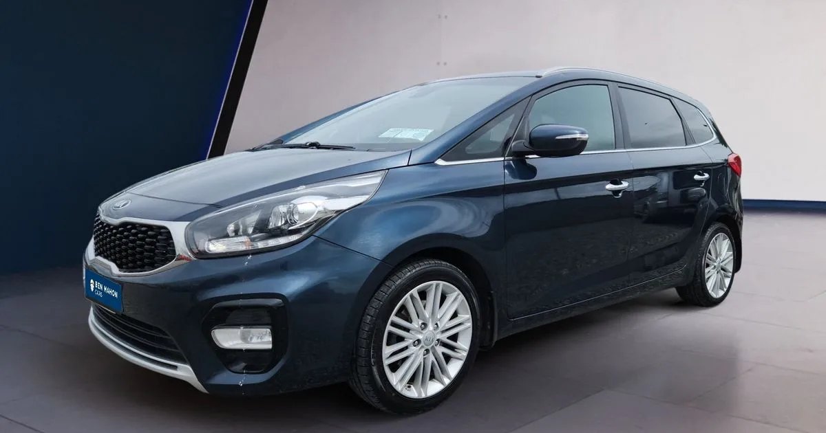 2017 Kia Carens