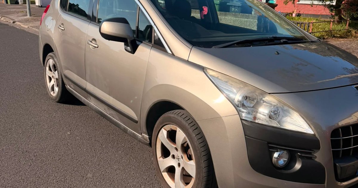 2012 Peugeot 3008