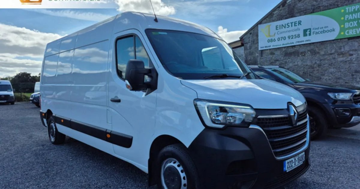 2022 Renault Master