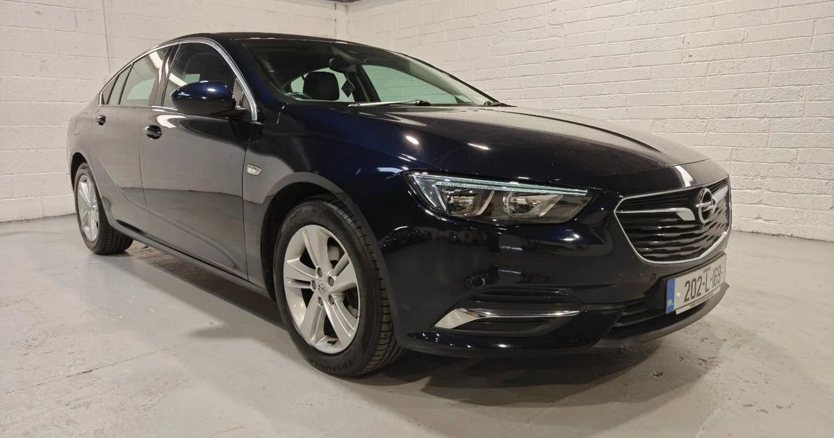 2020 Opel Insignia