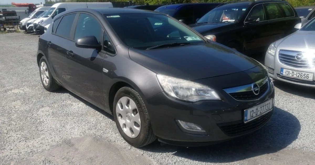 2012 Opel Astra