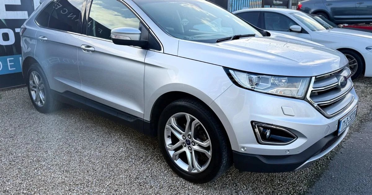 2017 Ford Edge