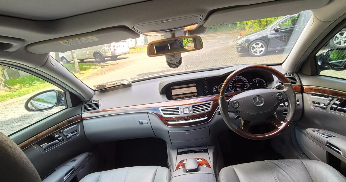 2007 Mercedes-Benz S320