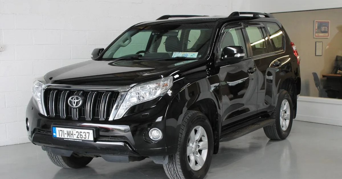 2017 Toyota Land Cruiser