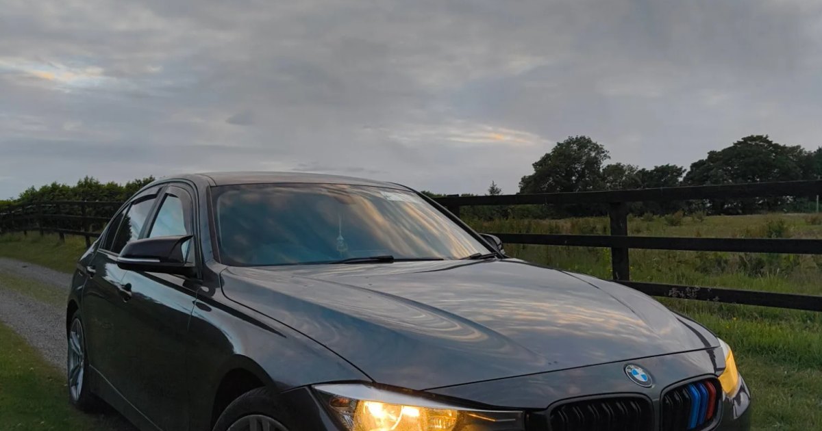 2012 BMW 3 Series