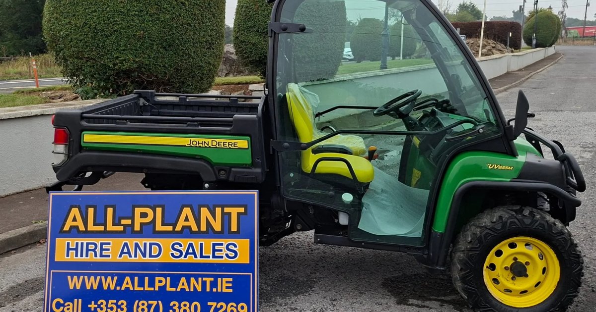2018 John Deere 855