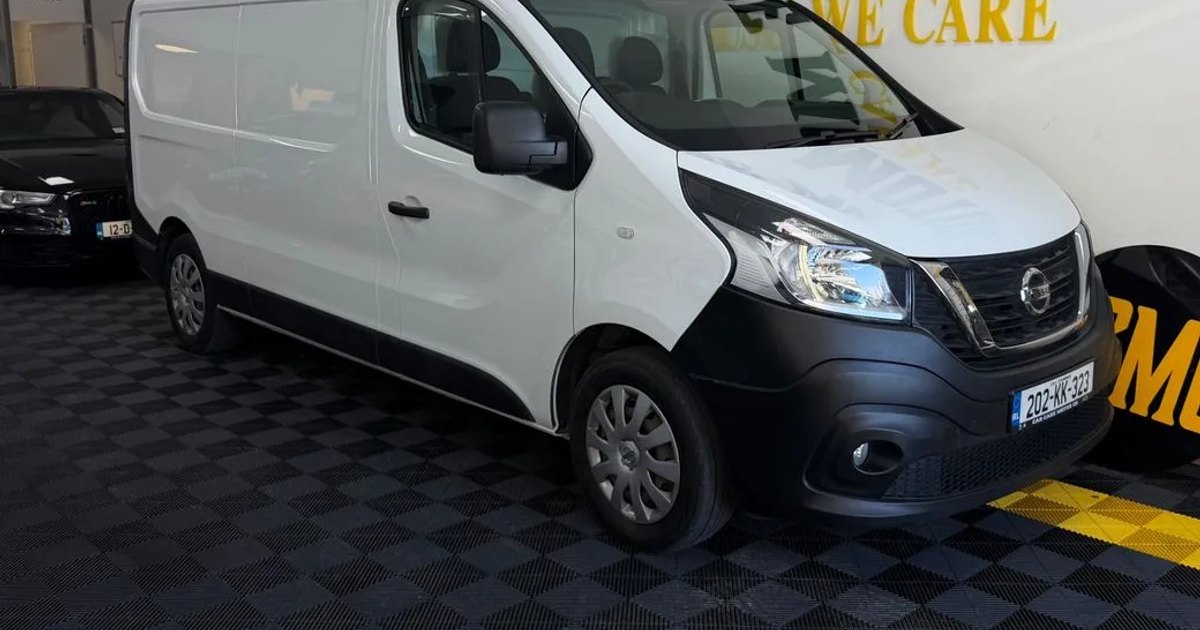 2020 Nissan NV300