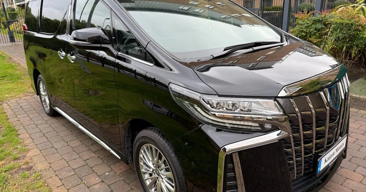 2023 Toyota Alphard