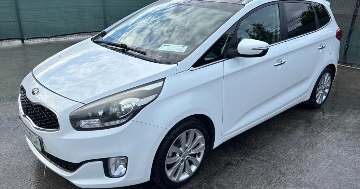 2014 Kia Carens