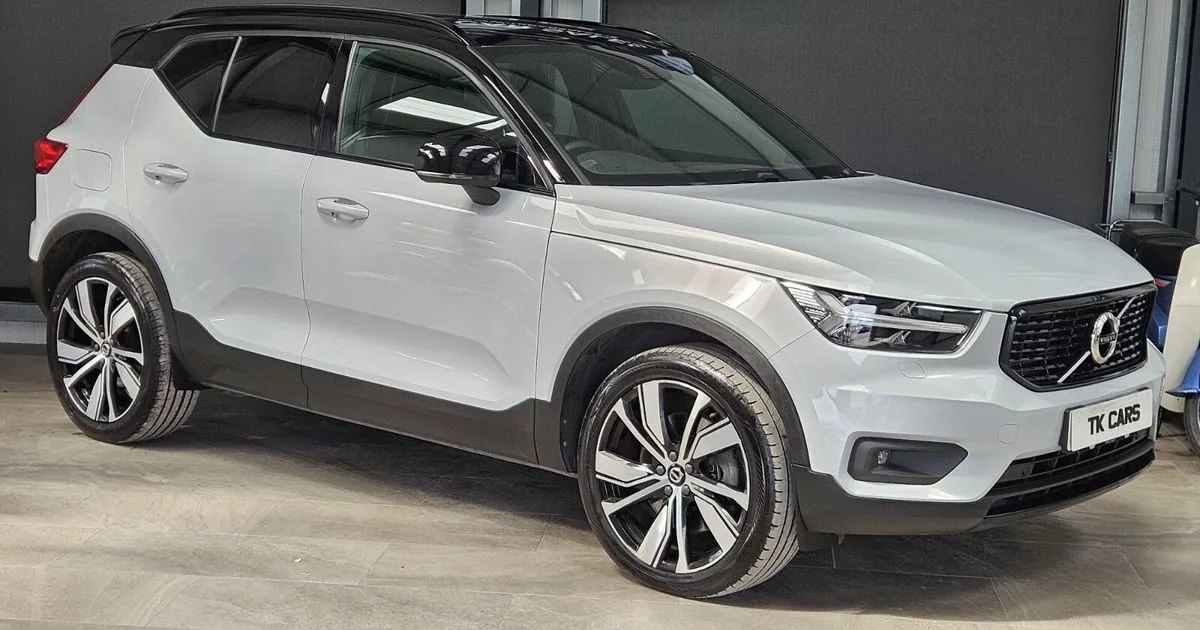 2022 Volvo XC40