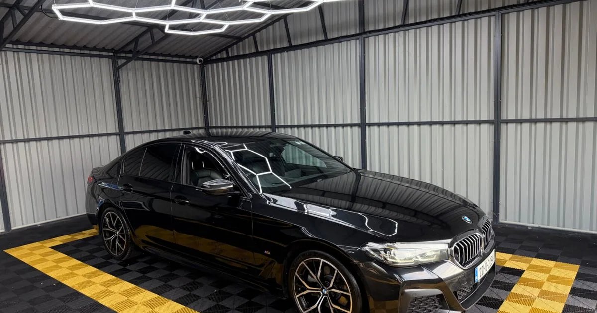 2022 BMW 5-Series