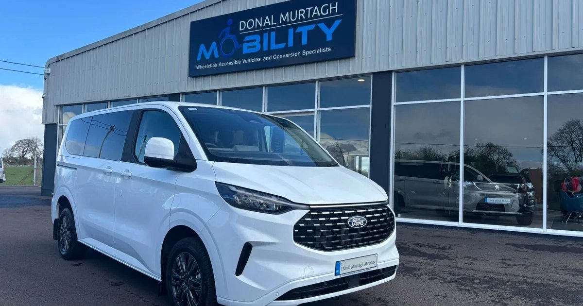 2026 Ford Tourneo Custom