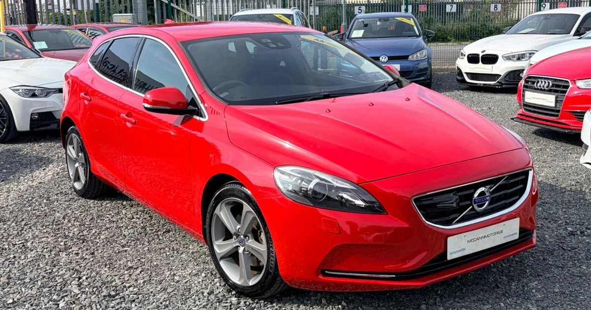 2015 Volvo V40