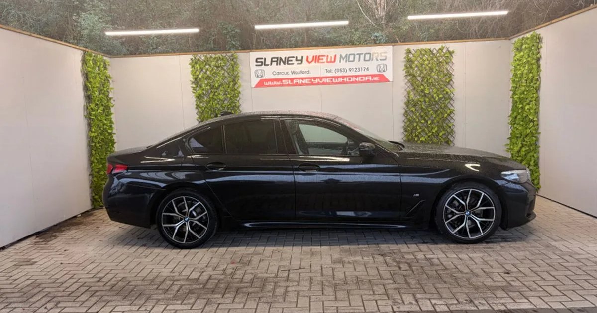2022 BMW 5-Series