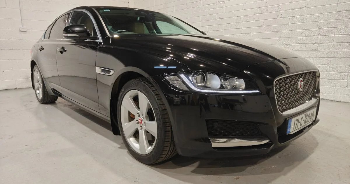 2017 Jaguar XF