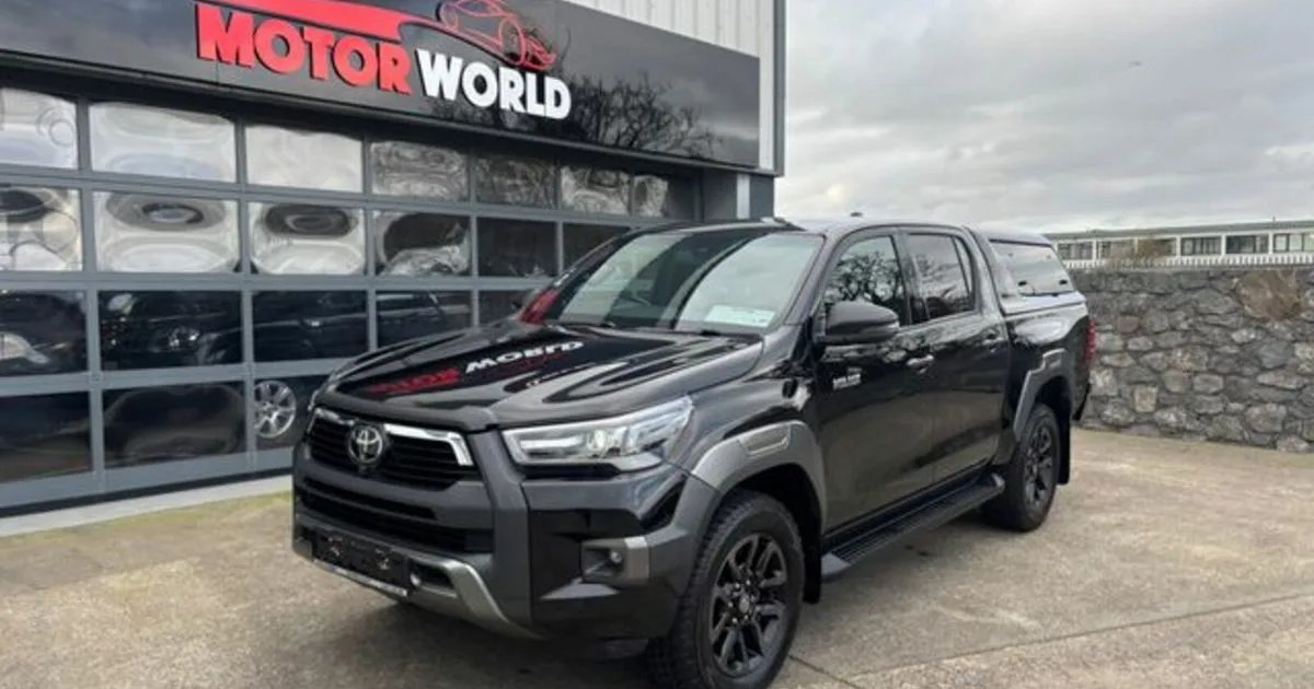 2023 Toyota Hilux