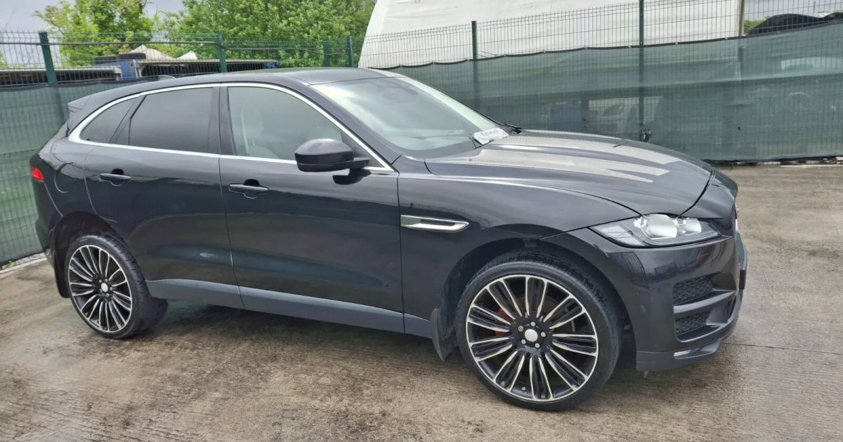 2016 Jaguar F-Pace