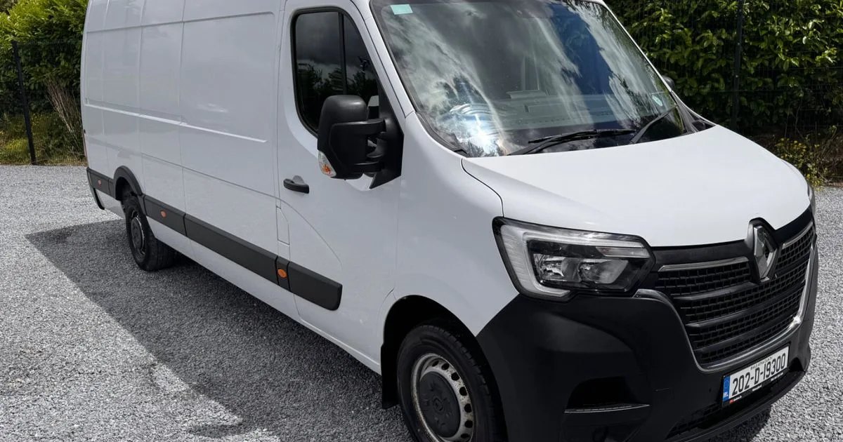 2020 Renault Master