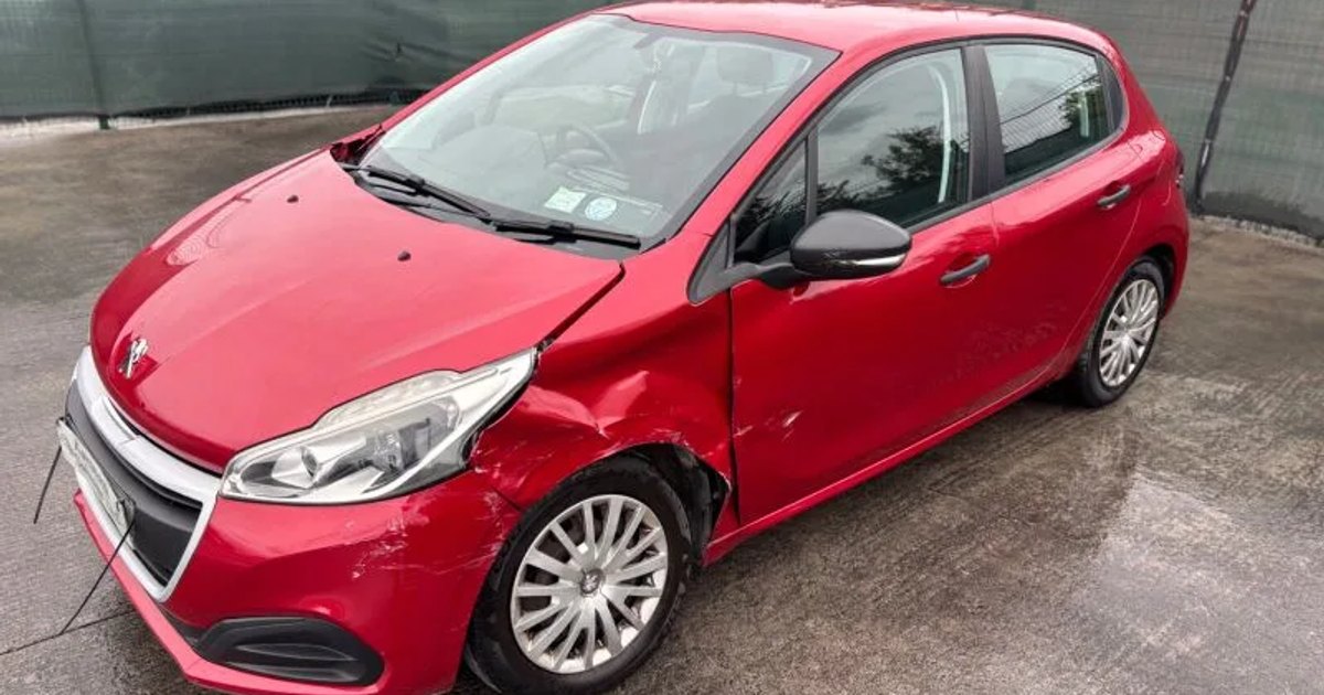 2015 Peugeot 208