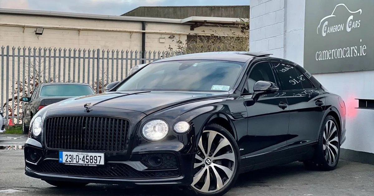 2023 Bentley Flying Spur