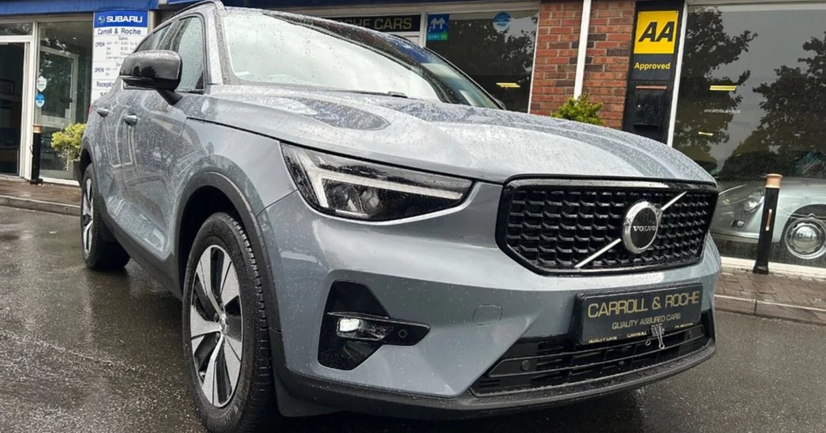 2023 Volvo XC40