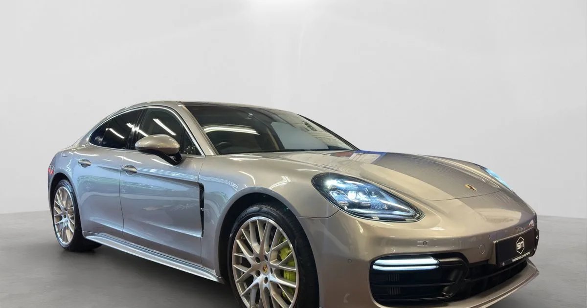 2018 Porsche Panamera