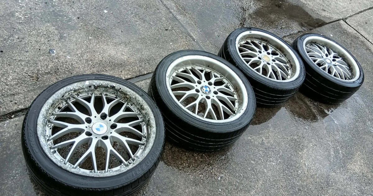Auto part for sale