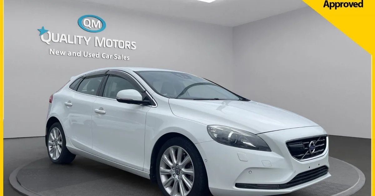 2015 Volvo V40