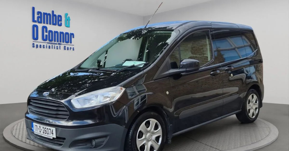 2017 Ford Transit Courier