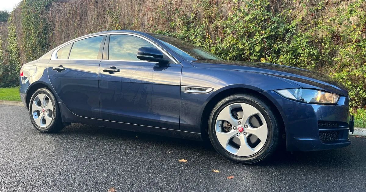 2017 Jaguar XE