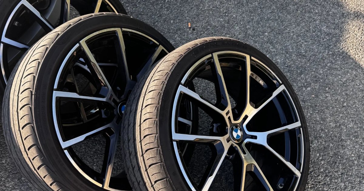 Auto part for sale