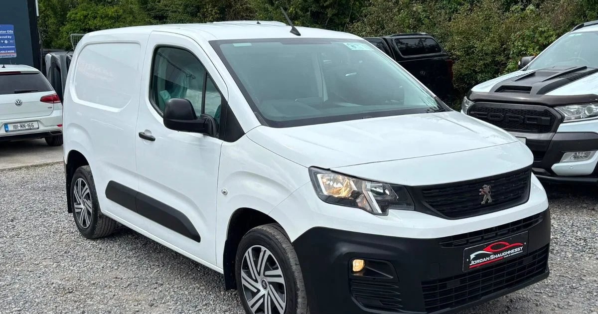 2021 Peugeot Partner