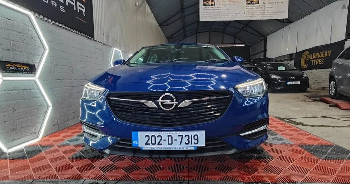 2020 Opel Insignia