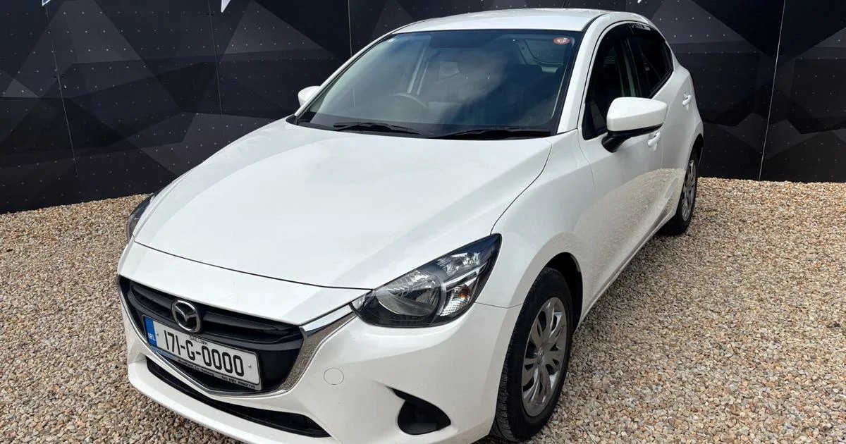2017 Mazda Demio