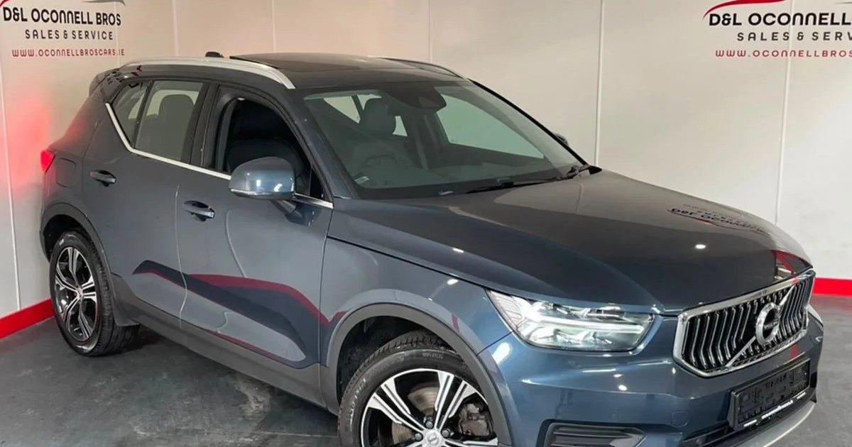 2022 Volvo XC40