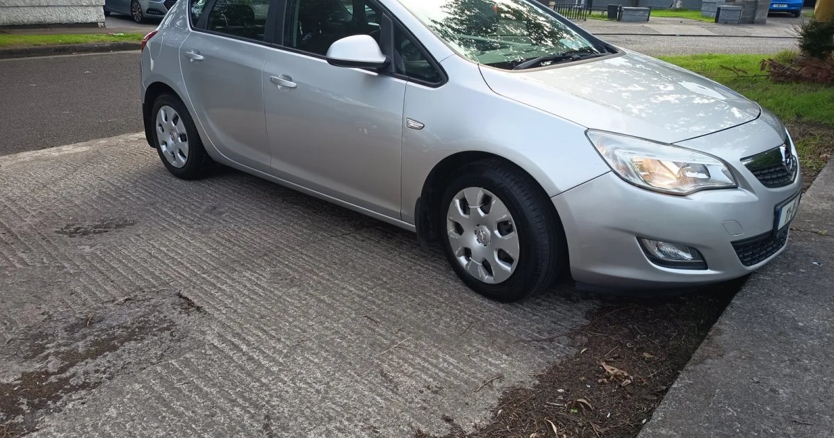 2011 Opel Astra