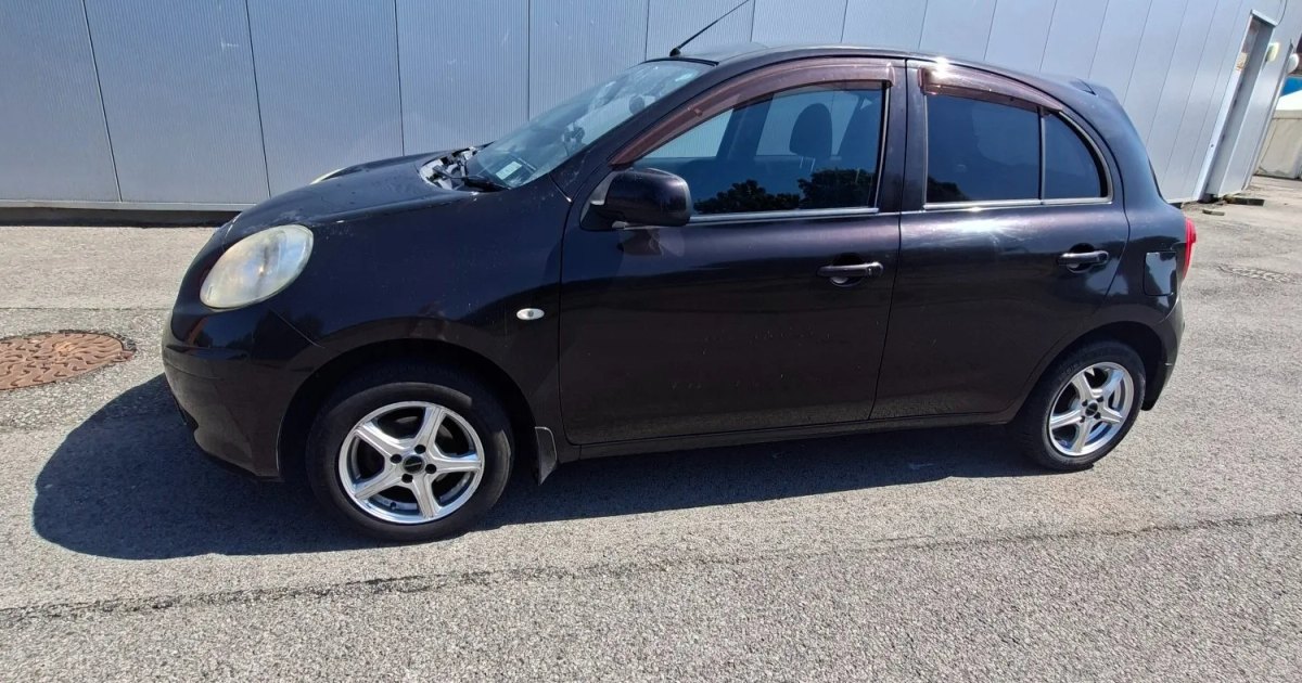 2012 Nissan March