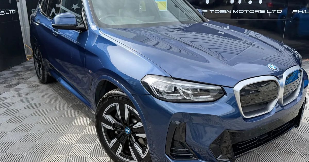 2024 BMW iX3