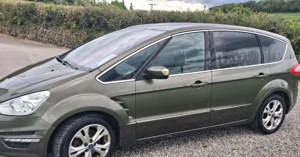 2011 Ford S-Max