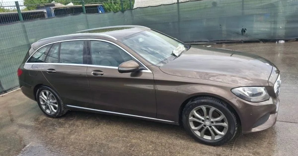 2016 MERCEDES C-Class